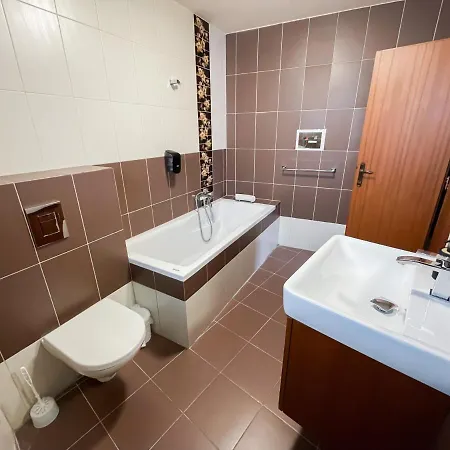 بيت ضيافة Benedikti 3*